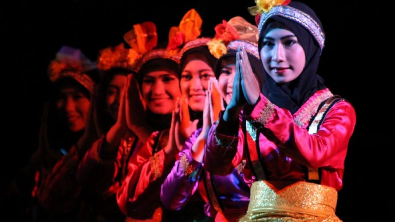 63 Gambar Rumah Adat Dan Tarian Aceh HD