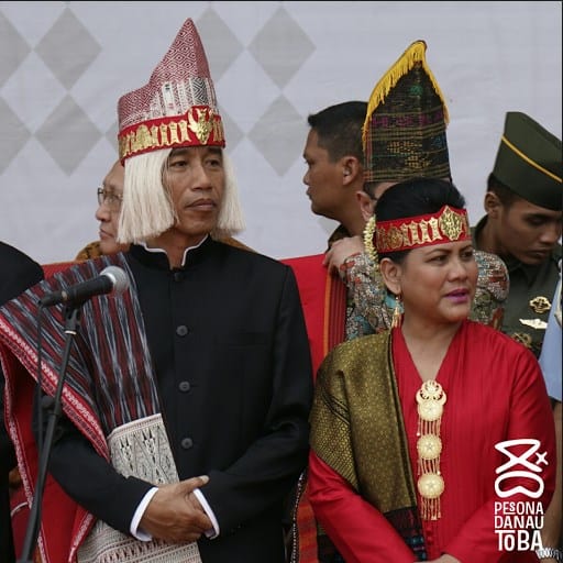 baju adat sumatera utara suku batak toba