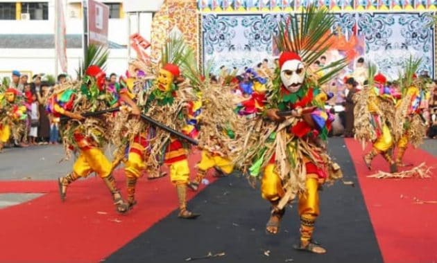 7 Tarian Lampung Beserta Gambar Dan Penjelasannya