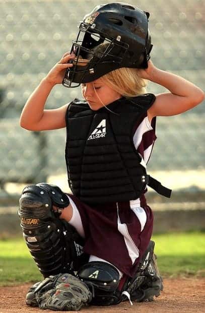 Helmet dan Body Protector Softball